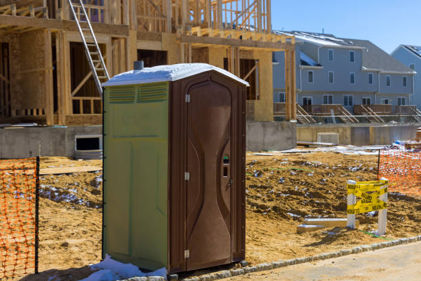 Best Portable toilet rental cost  in Albion, MI